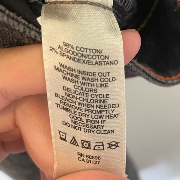 LOW RISE BLACK ZEBRA JEANS FROM DKNY JRANS SIZE 04 - Picture 10 of 10